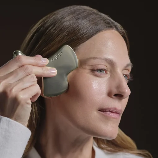 SISLEY PARIS Night Care|Day Care|Ginkgo Gua Sha