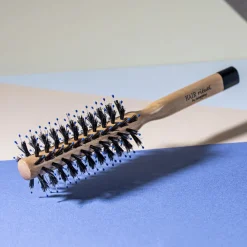 SISLEY PARIS Styling|The Blow-Dry Brush N°2